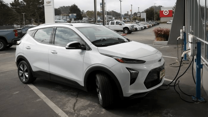 GM joins electric vehicle upswing in expanding US market - MotorbyMotor