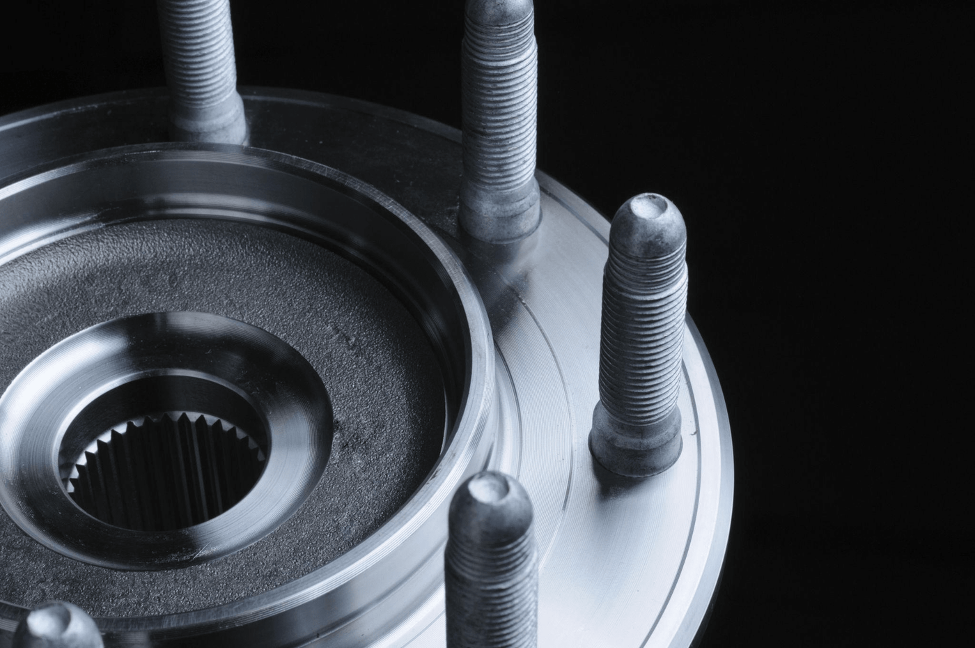 Wheel Hub Assembly Guide: Function, Symptoms & Replacement - MotorbyMotor