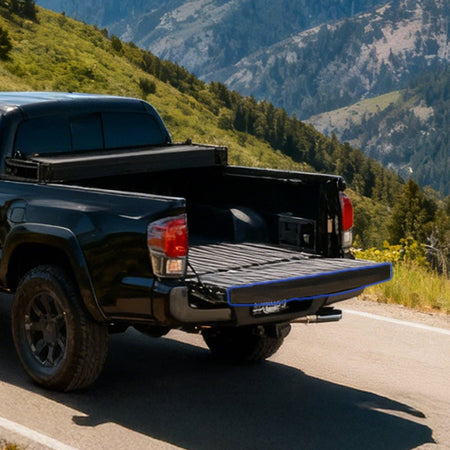 Tailgate Spoiler Cap Molding | 1999–2006 Silverado & Sierra